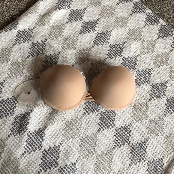 Aerie backless push up sticky bra - Picture 2 of 5